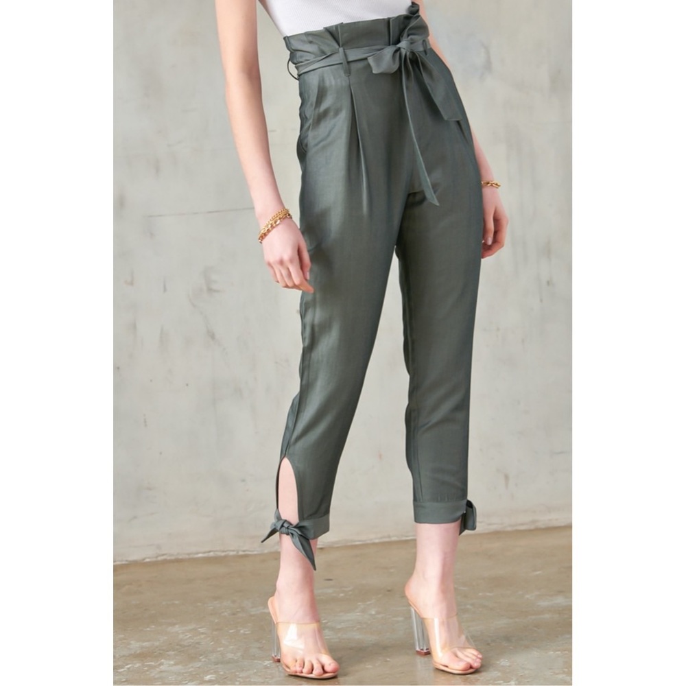 Paperbag Pants with Tie Details NWT Sizes S, M & L
